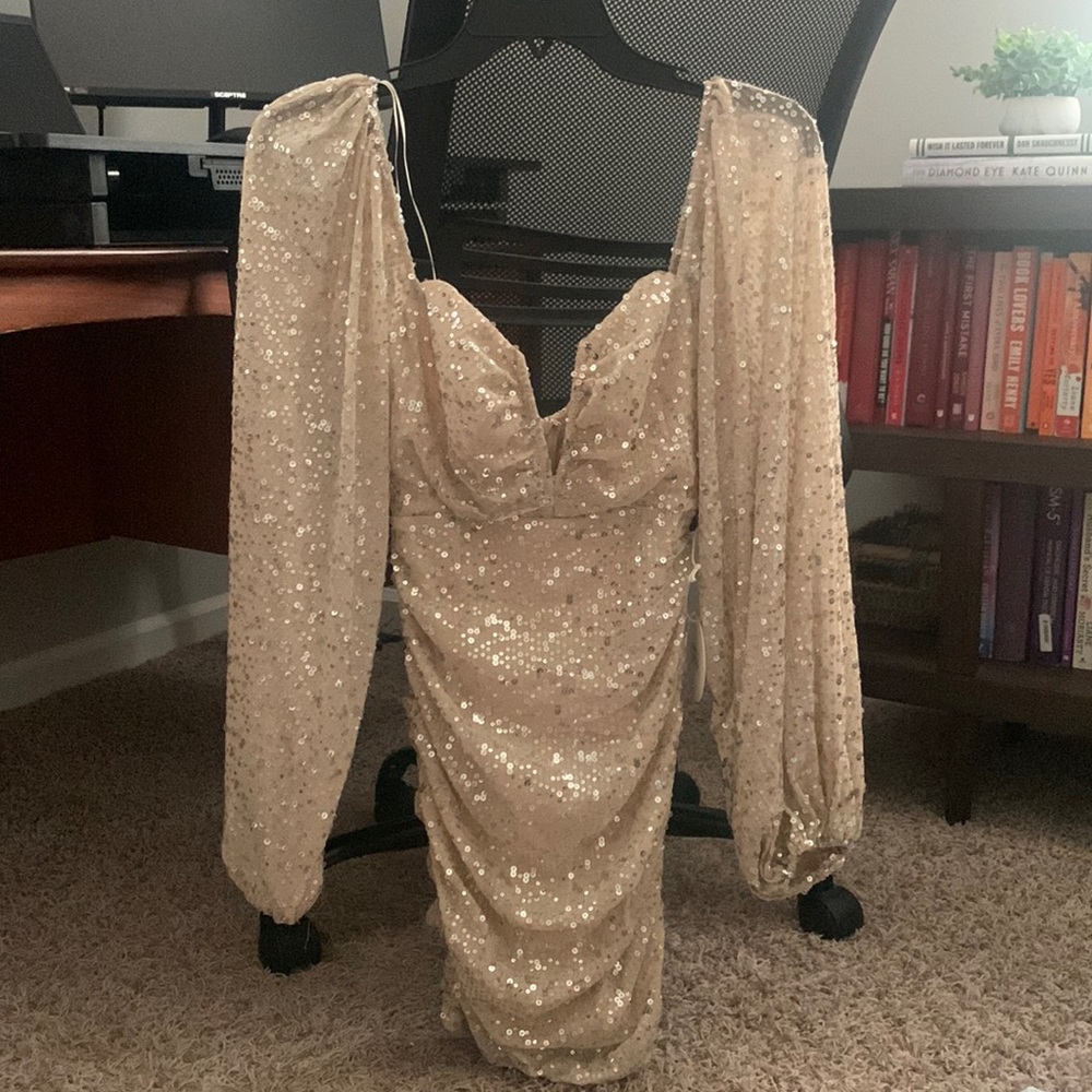 Dress from Vici - Luxxel is the brand.